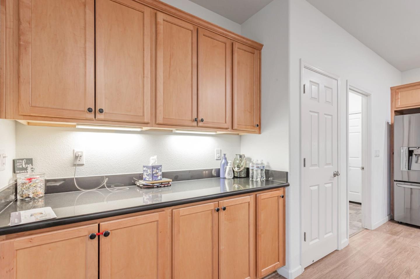 Detail Gallery Image 16 of 62 For 1254 Steinbeck Dr, Hollister,  CA 95023 - 4 Beds | 2 Baths