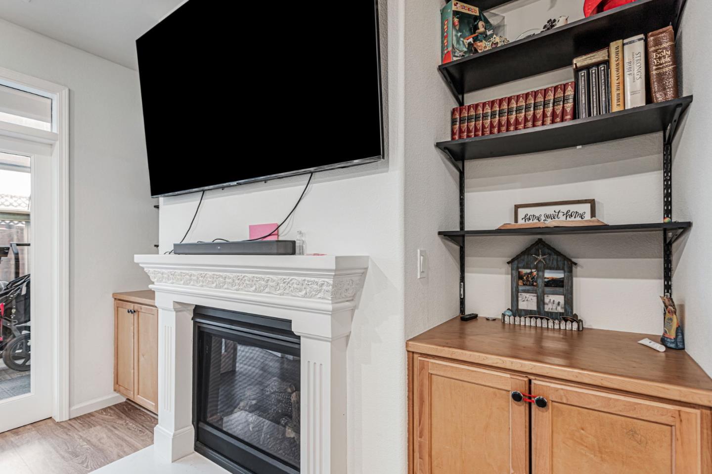 Detail Gallery Image 17 of 62 For 1254 Steinbeck Dr, Hollister,  CA 95023 - 4 Beds | 2 Baths