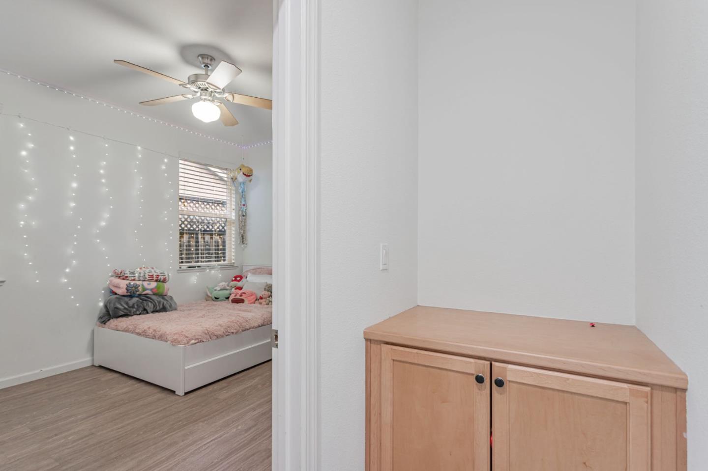 Detail Gallery Image 23 of 62 For 1254 Steinbeck Dr, Hollister,  CA 95023 - 4 Beds | 2 Baths