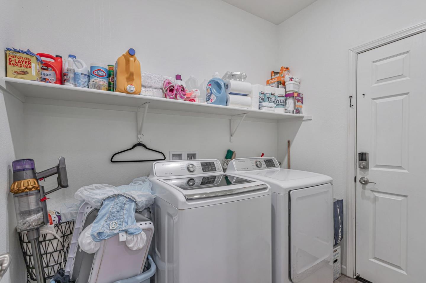 Detail Gallery Image 40 of 62 For 1254 Steinbeck Dr, Hollister,  CA 95023 - 4 Beds | 2 Baths