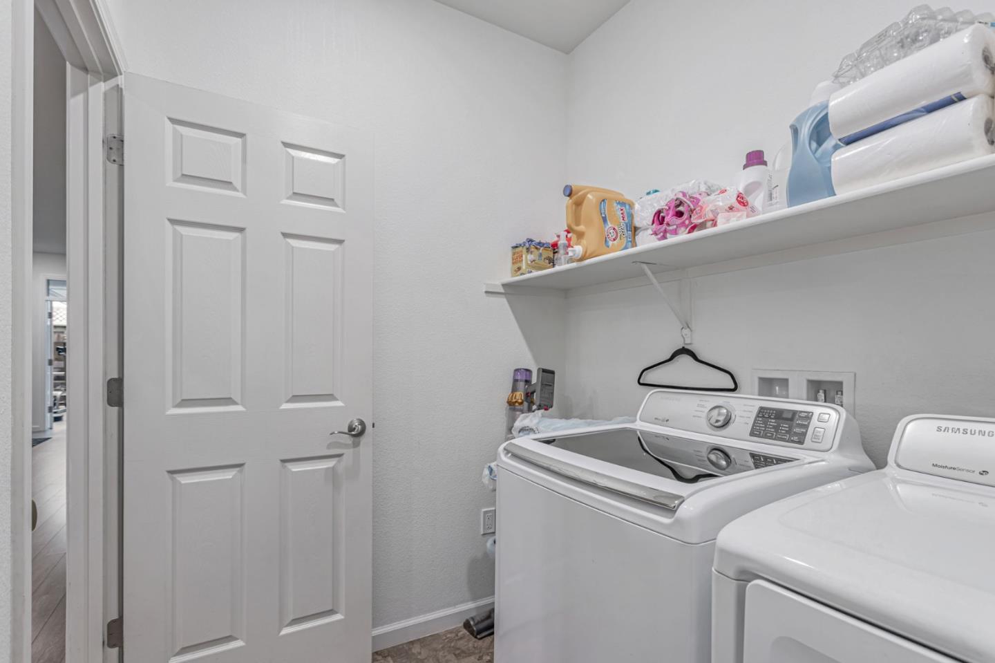 Detail Gallery Image 41 of 62 For 1254 Steinbeck Dr, Hollister,  CA 95023 - 4 Beds | 2 Baths