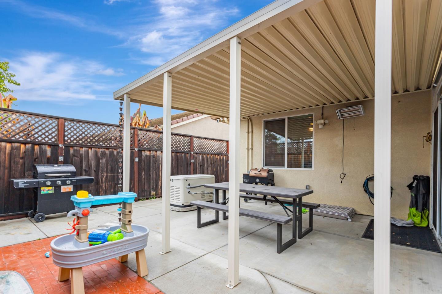 Detail Gallery Image 48 of 62 For 1254 Steinbeck Dr, Hollister,  CA 95023 - 4 Beds | 2 Baths