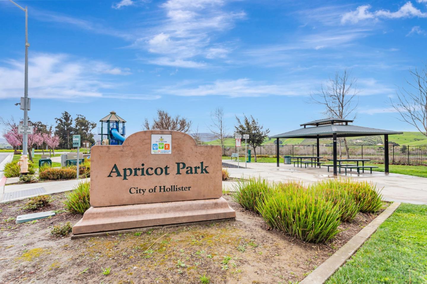 Detail Gallery Image 62 of 62 For 1254 Steinbeck Dr, Hollister,  CA 95023 - 4 Beds | 2 Baths