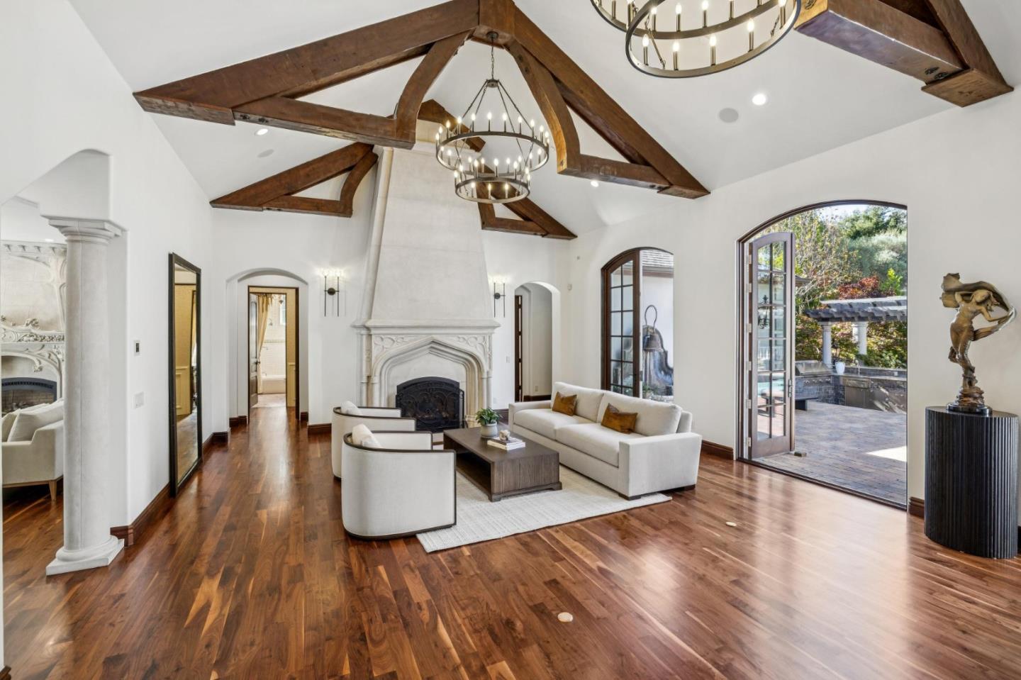 Detail Gallery Image 22 of 108 For 15253 Montalvo Rd, Saratoga,  CA 95070 - 5 Beds | 5/1 Baths