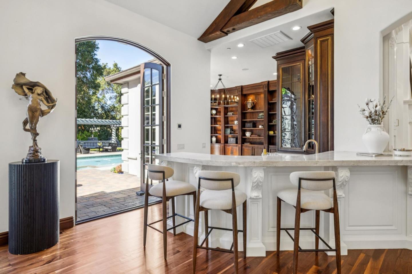 Detail Gallery Image 28 of 108 For 15253 Montalvo Rd, Saratoga,  CA 95070 - 5 Beds | 5/1 Baths