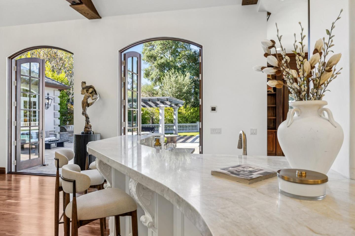 Detail Gallery Image 30 of 108 For 15253 Montalvo Rd, Saratoga,  CA 95070 - 5 Beds | 5/1 Baths