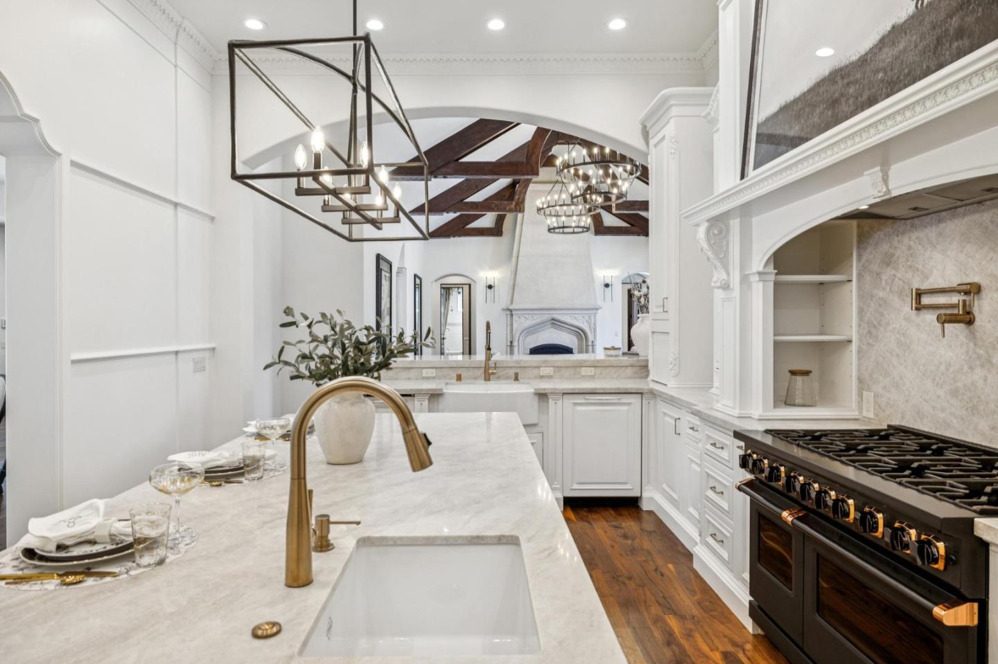 Detail Gallery Image 37 of 108 For 15253 Montalvo Rd, Saratoga,  CA 95070 - 5 Beds | 5/1 Baths