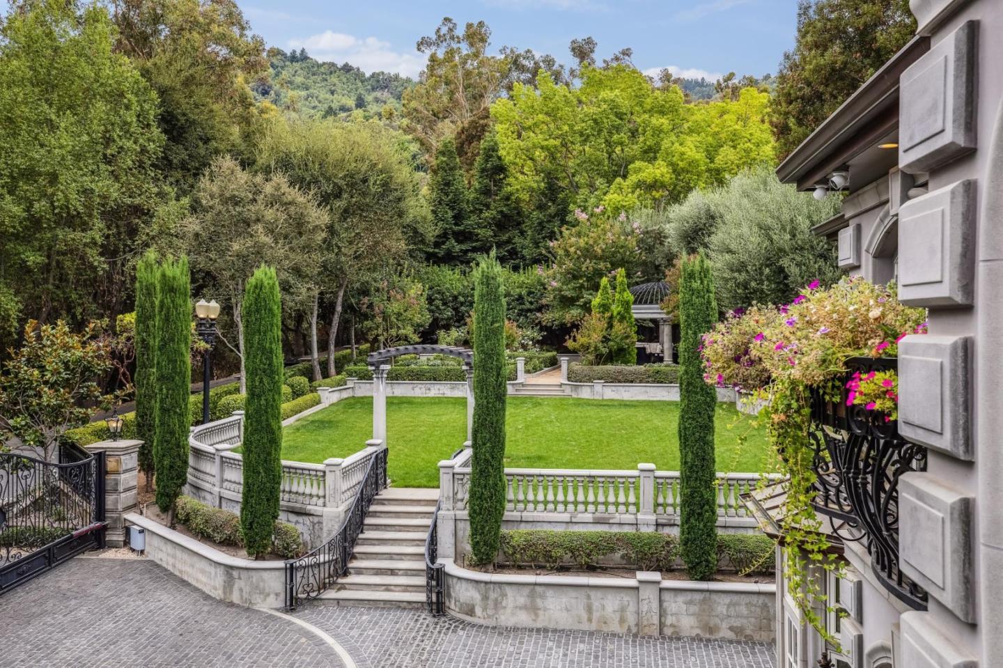 Detail Gallery Image 98 of 108 For 15253 Montalvo Rd, Saratoga,  CA 95070 - 5 Beds | 5/1 Baths