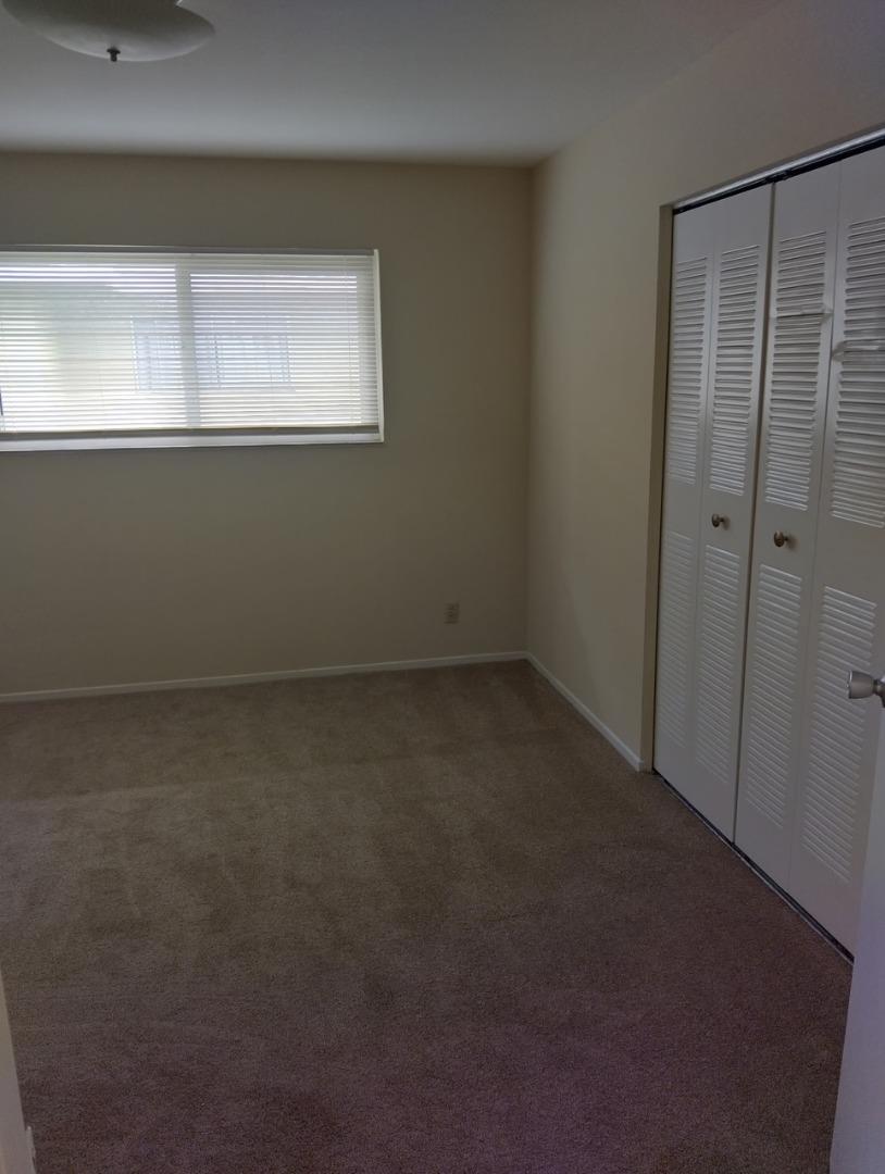 Detail Gallery Image 9 of 9 For 405 Studio Cir #5,  San Mateo,  CA 94401 - 1 Beds | 0 Baths