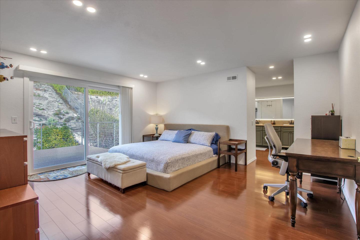 Detail Gallery Image 27 of 32 For 3942 Catamarca Dr, San Diego,  CA 92124 - 3 Beds | 2/1 Baths