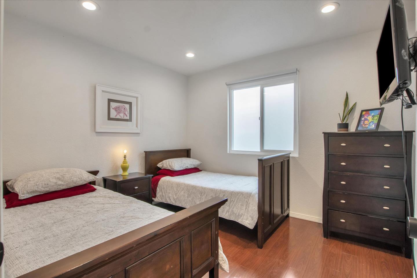 Detail Gallery Image 30 of 32 For 3942 Catamarca Dr, San Diego,  CA 92124 - 3 Beds | 2/1 Baths