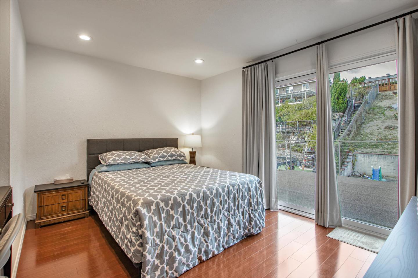 Detail Gallery Image 32 of 32 For 3942 Catamarca Dr, San Diego,  CA 92124 - 3 Beds | 2/1 Baths