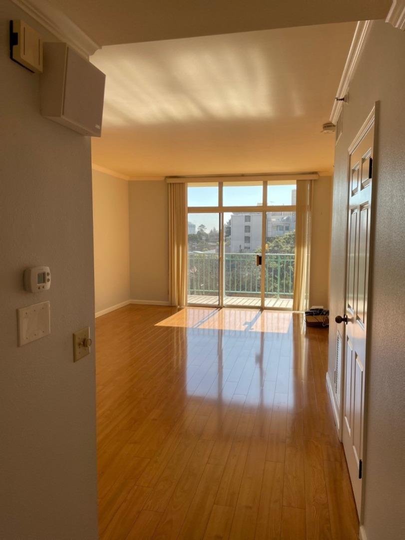 Detail Gallery Image 2 of 6 For 1 Baldwin Ave #505,  San Mateo,  CA 94401 - 1 Beds | 1 Baths