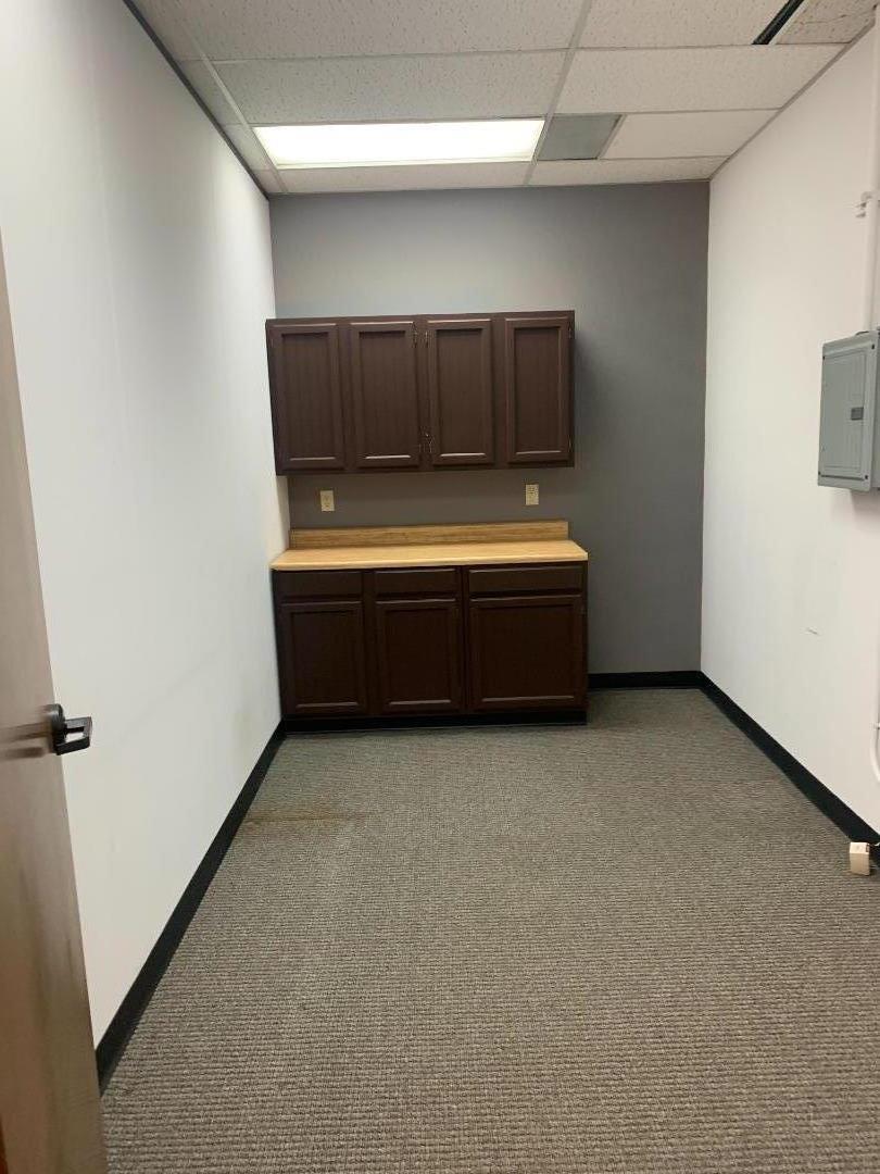 Detail Gallery Image 4 of 12 For 1200 Howard Ave #201,  Burlingame,  CA 94010 - – Beds | – Baths