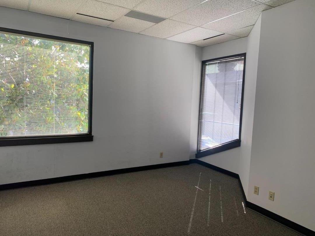 Detail Gallery Image 9 of 12 For 1200 Howard Ave #201,  Burlingame,  CA 94010 - – Beds | – Baths