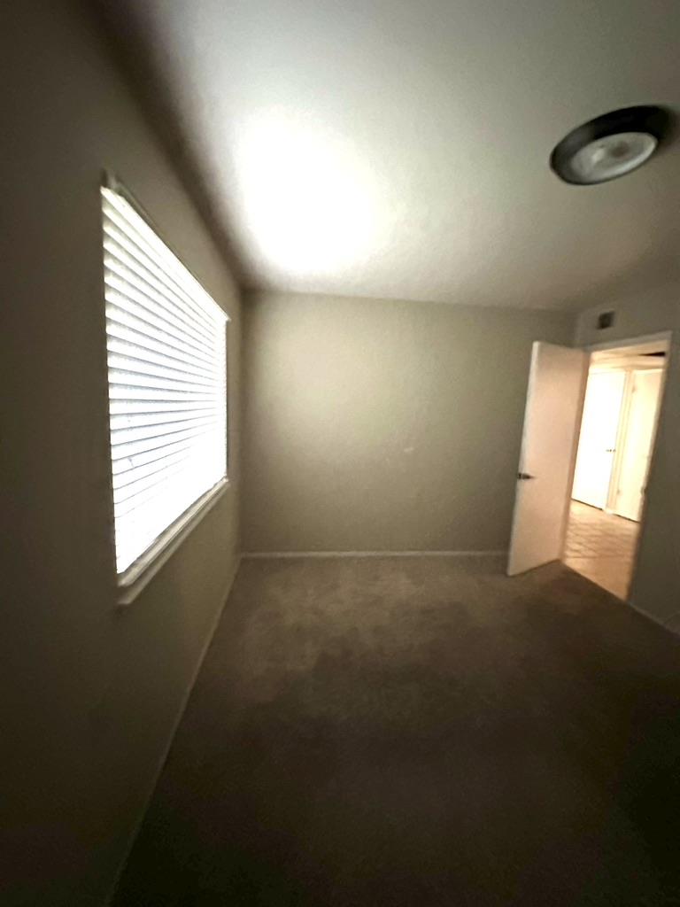 Detail Gallery Image 8 of 13 For 11330 Fair Oaks Blvd #102,  Fair Oaks,  CA 95628 - 2 Beds | 1 Baths
