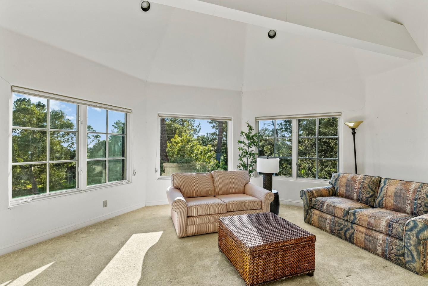 Detail Gallery Image 25 of 44 For 3210 Macomber Dr, Pebble Beach,  CA 93953 - 6 Beds | 5/1 Baths