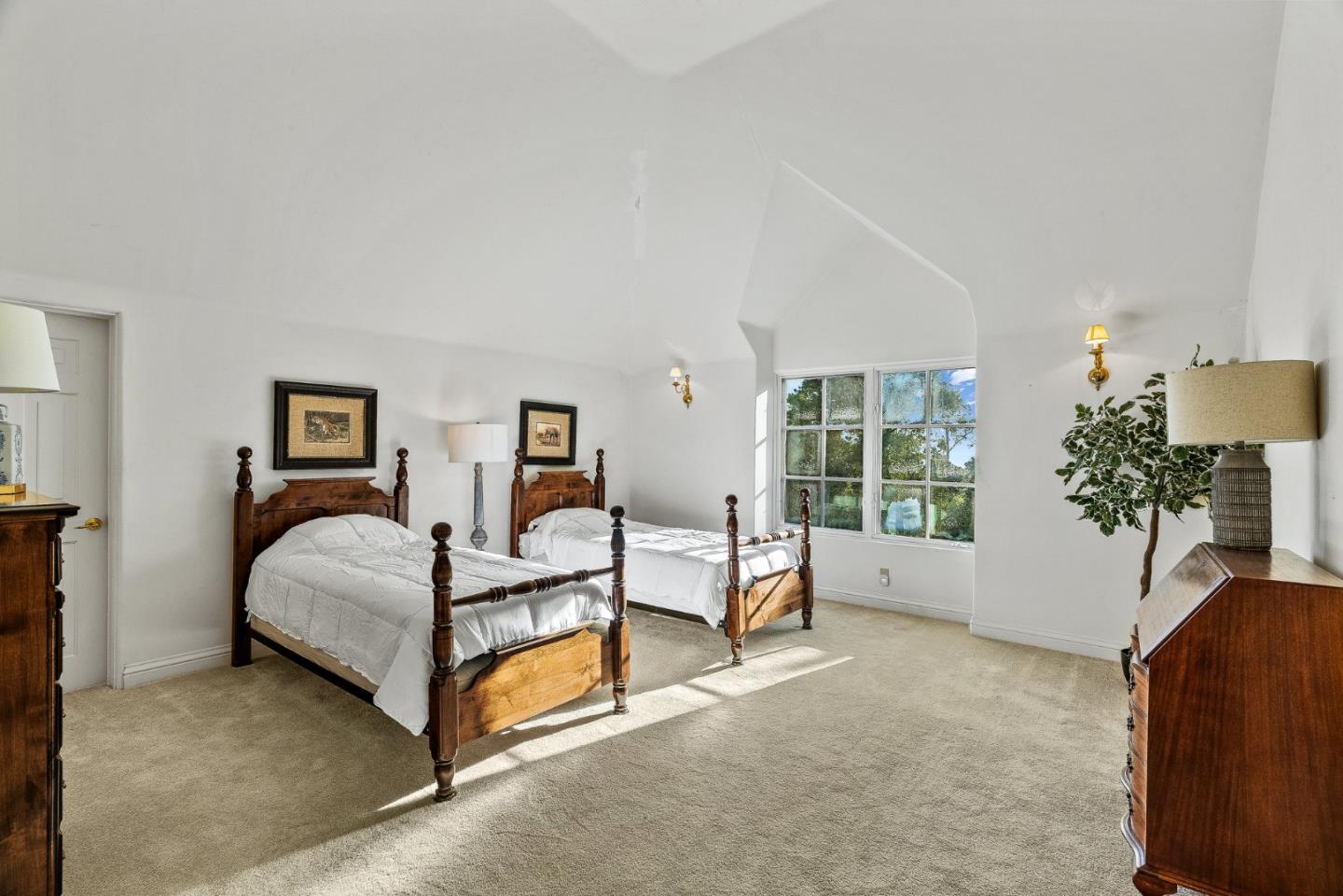 Detail Gallery Image 26 of 44 For 3210 Macomber Dr, Pebble Beach,  CA 93953 - 6 Beds | 5/1 Baths