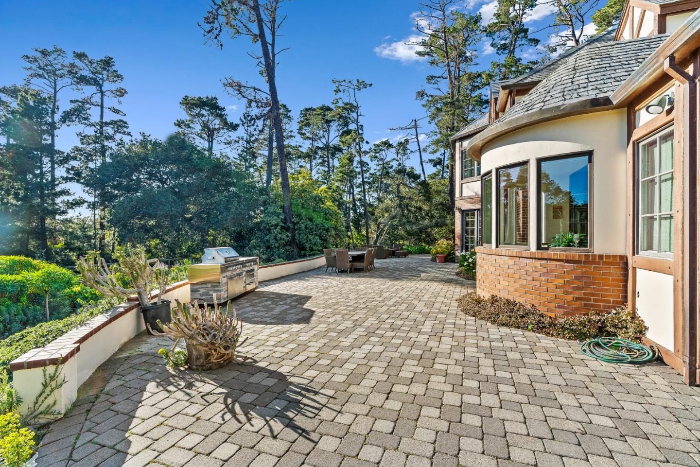 Detail Gallery Image 36 of 44 For 3210 Macomber Dr, Pebble Beach,  CA 93953 - 6 Beds | 5/1 Baths
