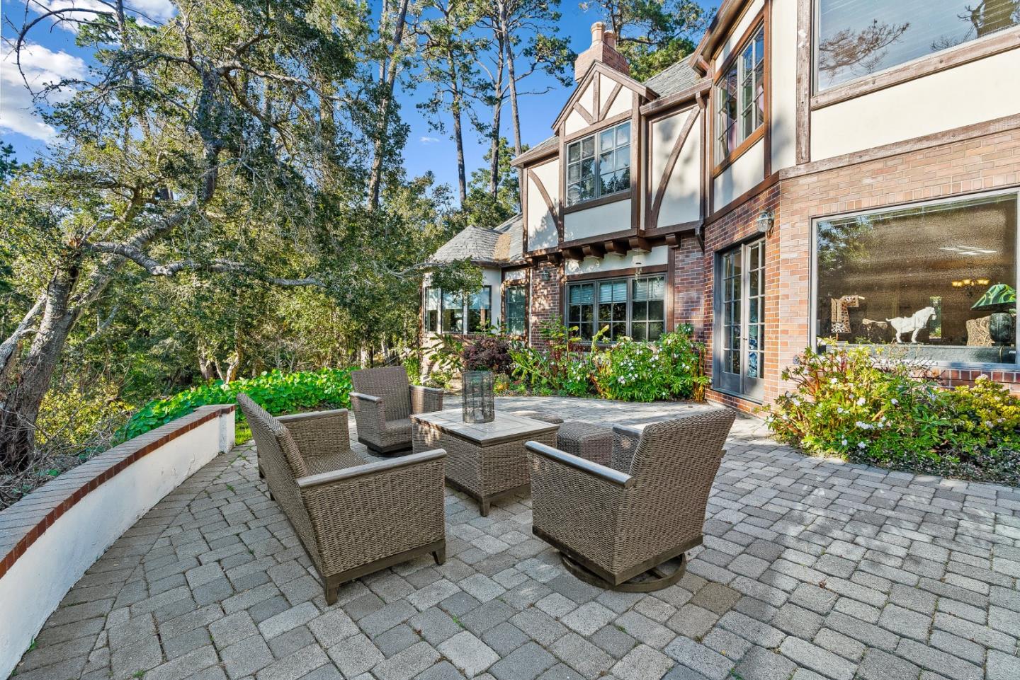 Detail Gallery Image 38 of 44 For 3210 Macomber Dr, Pebble Beach,  CA 93953 - 6 Beds | 5/1 Baths