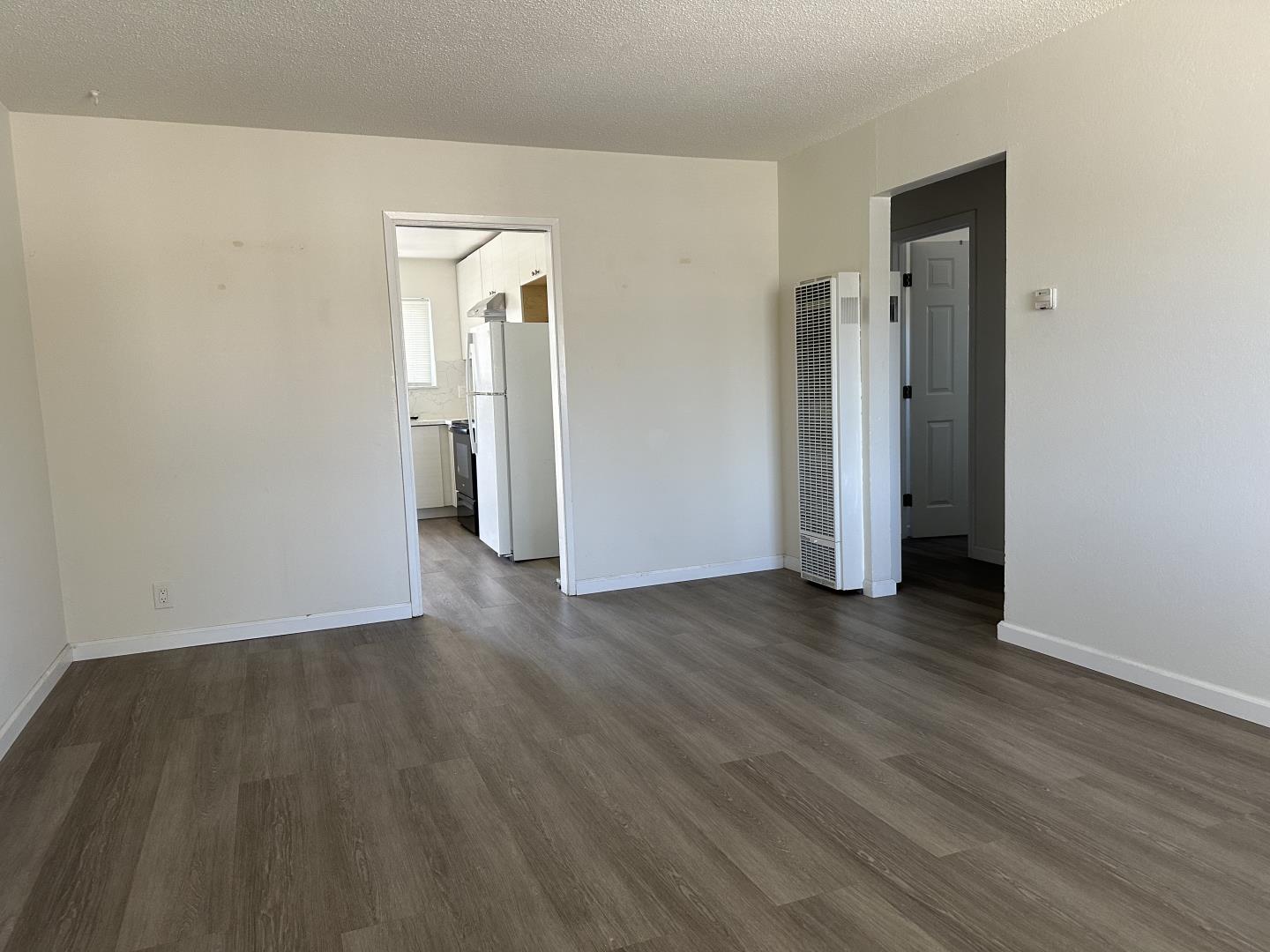 Detail Gallery Image 2 of 9 For 399 Dunster Dr, Campbell,  CA 95008 - 2 Beds | 1 Baths