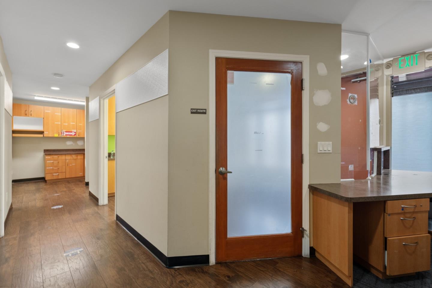 Detail Gallery Image 5 of 8 For 860 E Remington Dr #B,  Sunnyvale,  CA 94087 - – Beds | – Baths
