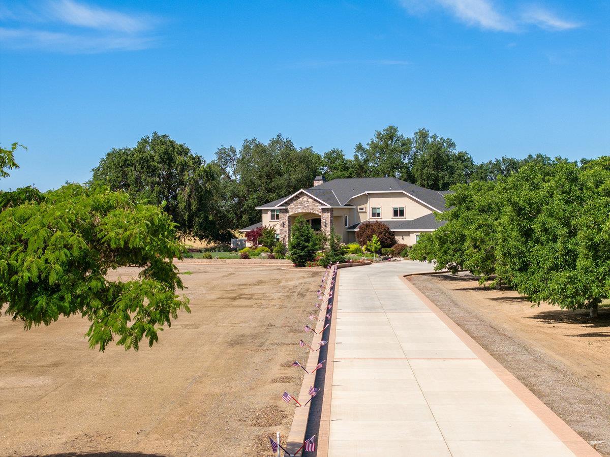 Detail Gallery Image 2 of 100 For 2165 W Biggs Gridley Rd, Gridley,  CA 95948 - 5 Beds | 6/1 Baths