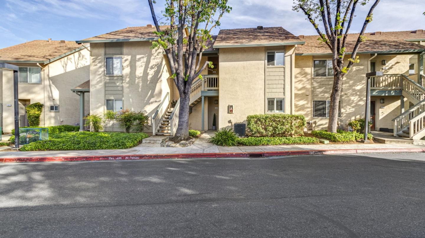 Detail Gallery Image 2 of 37 For 1034 Summerplace Dr, San Jose,  CA 95122 - 1 Beds | 1 Baths