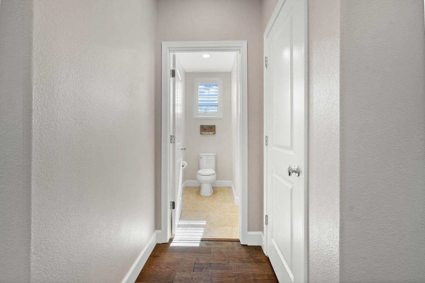 Detail Gallery Image 12 of 62 For 691 Toledo Dr, Hollister,  CA 95023 - 4 Beds | 2 Baths