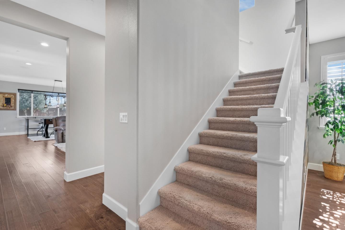 Detail Gallery Image 29 of 62 For 691 Toledo Dr, Hollister,  CA 95023 - 4 Beds | 2 Baths