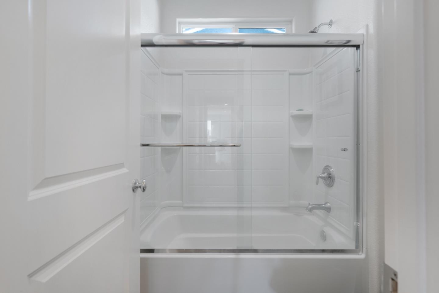 Detail Gallery Image 38 of 62 For 691 Toledo Dr, Hollister,  CA 95023 - 4 Beds | 2 Baths
