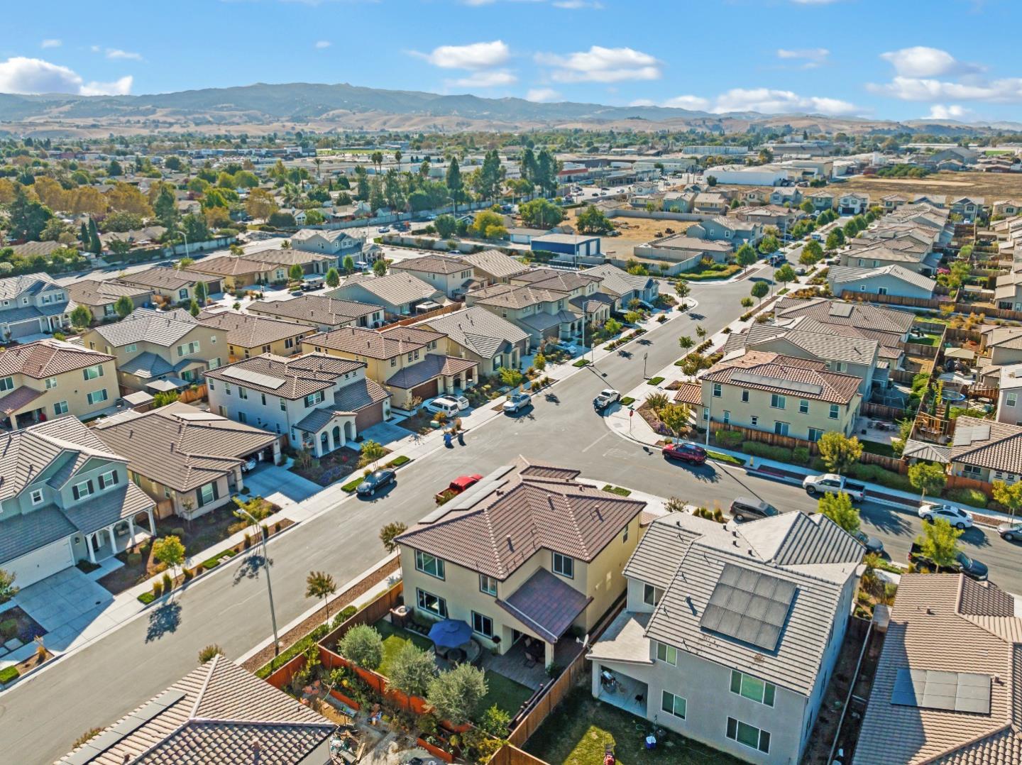 Detail Gallery Image 60 of 62 For 691 Toledo Dr, Hollister,  CA 95023 - 4 Beds | 2 Baths