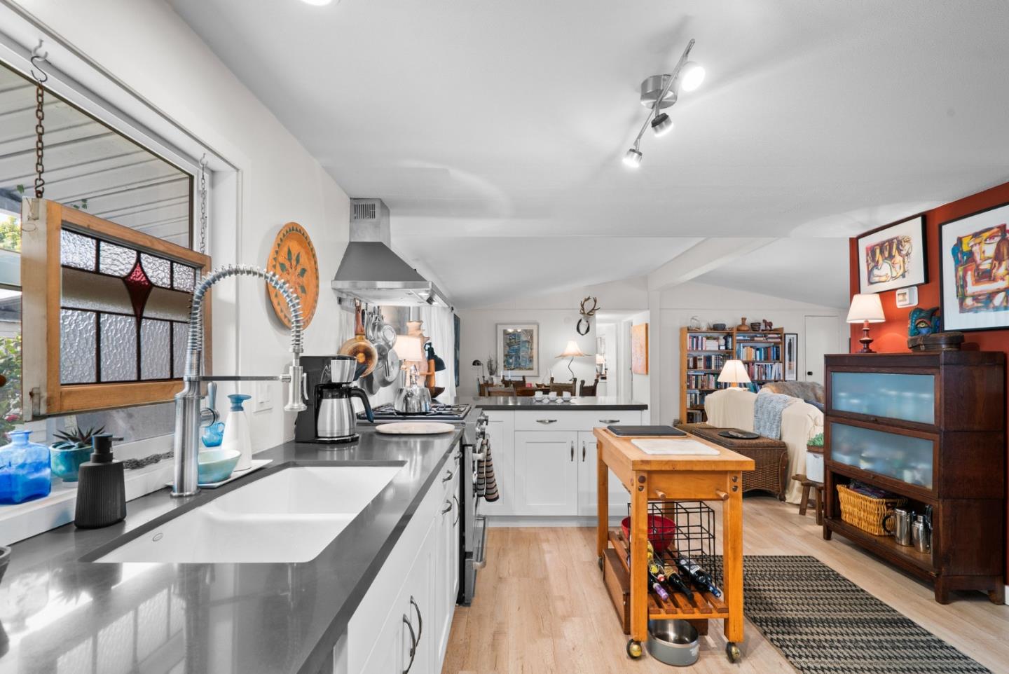 Detail Gallery Image 18 of 43 For 740 30th Ave #65,  Santa Cruz,  CA 95062 - 3 Beds | 2 Baths