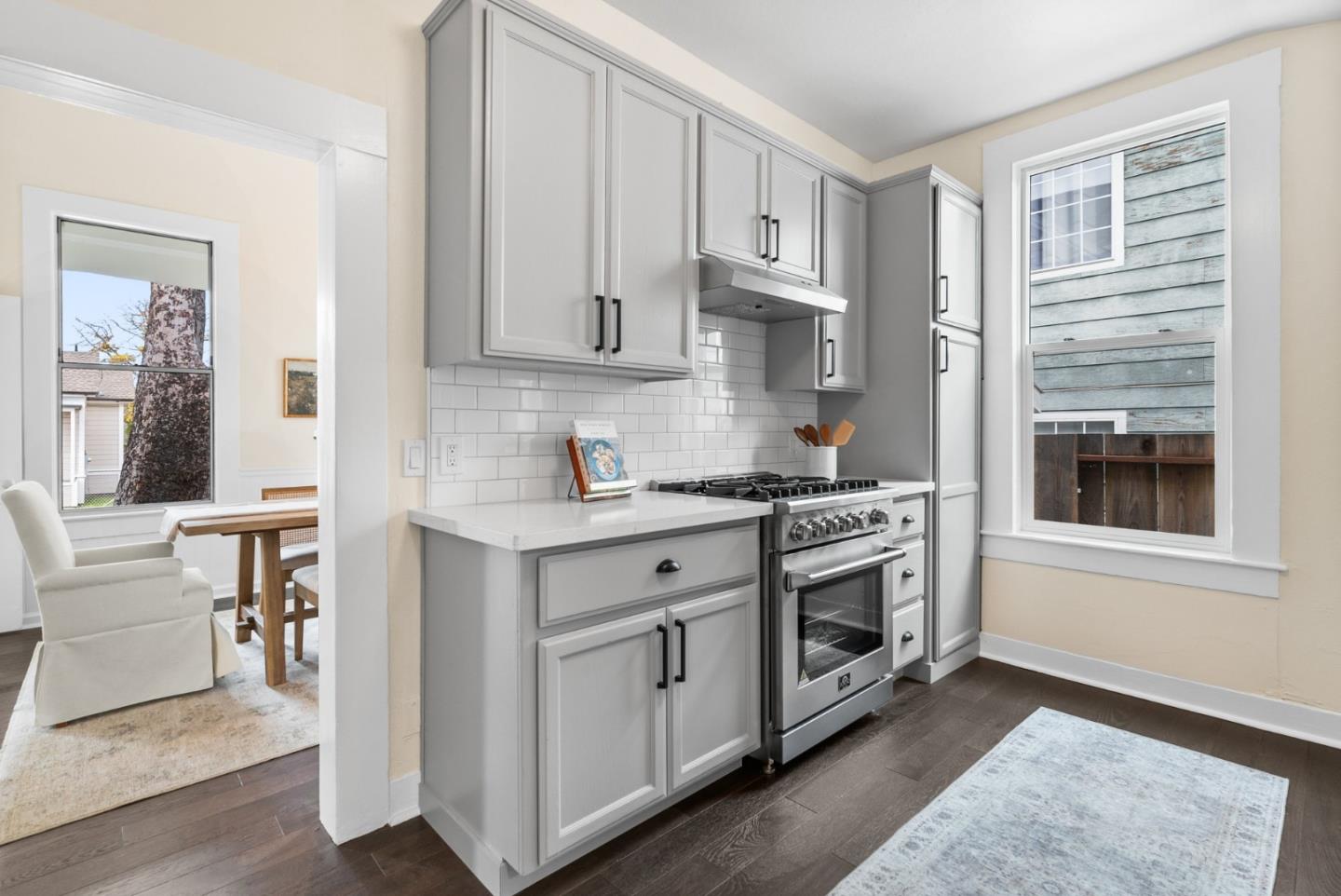 Detail Gallery Image 13 of 51 For 126 Cedar St, Santa Cruz,  CA 95060 - 3 Beds | 2 Baths