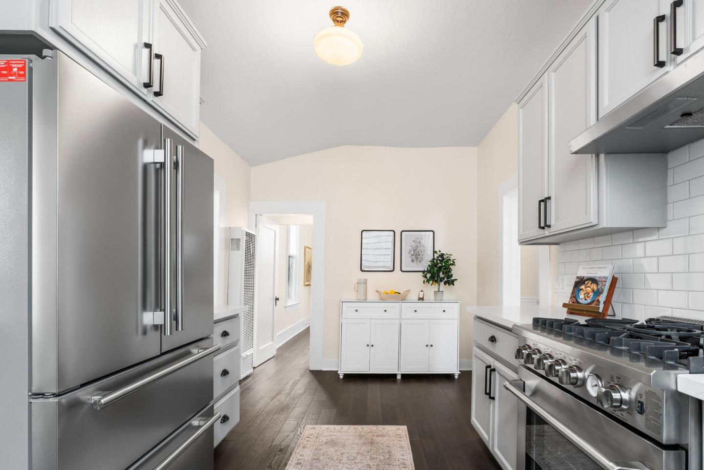 Detail Gallery Image 15 of 51 For 126 Cedar St, Santa Cruz,  CA 95060 - 3 Beds | 2 Baths