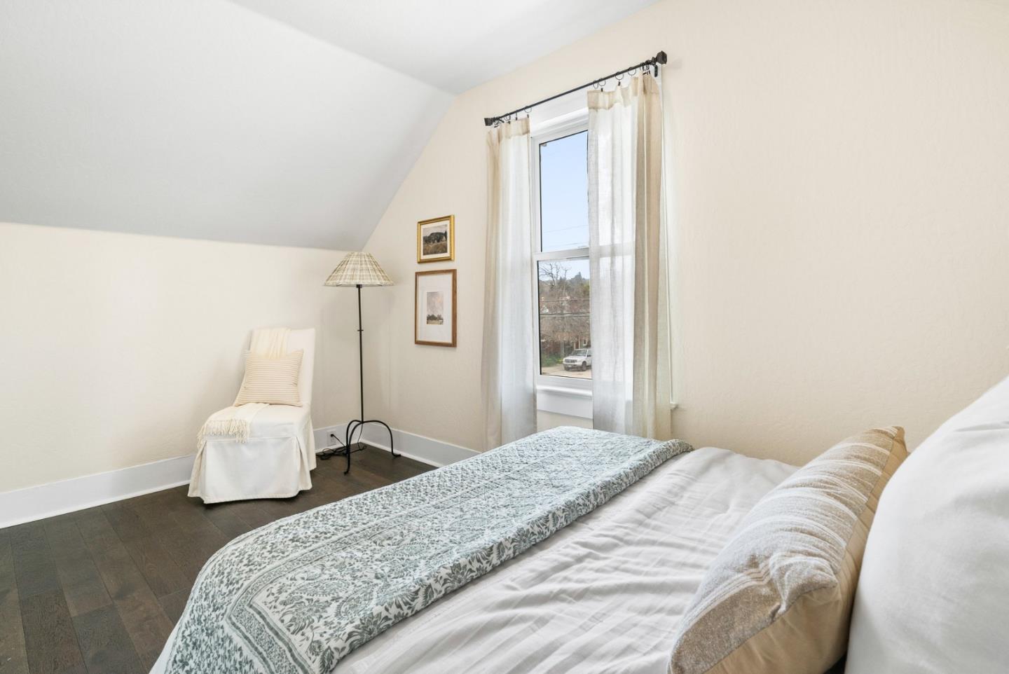 Detail Gallery Image 28 of 51 For 126 Cedar St, Santa Cruz,  CA 95060 - 3 Beds | 2 Baths