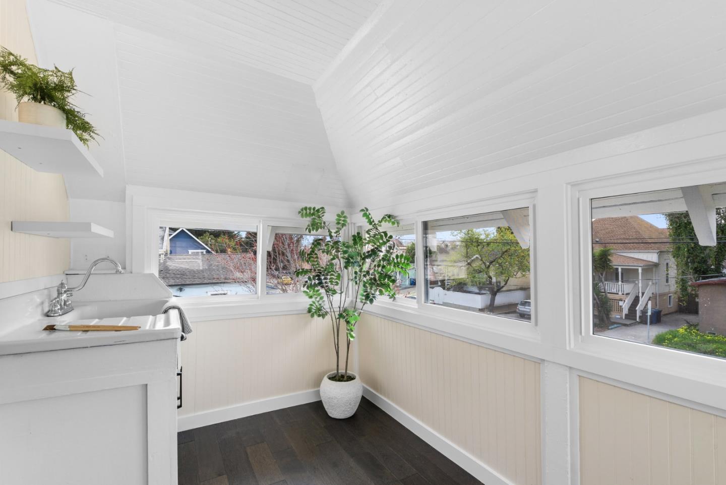 Detail Gallery Image 30 of 51 For 126 Cedar St, Santa Cruz,  CA 95060 - 3 Beds | 2 Baths