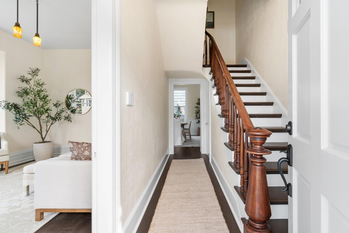 Detail Gallery Image 4 of 51 For 126 Cedar St, Santa Cruz,  CA 95060 - 3 Beds | 2 Baths