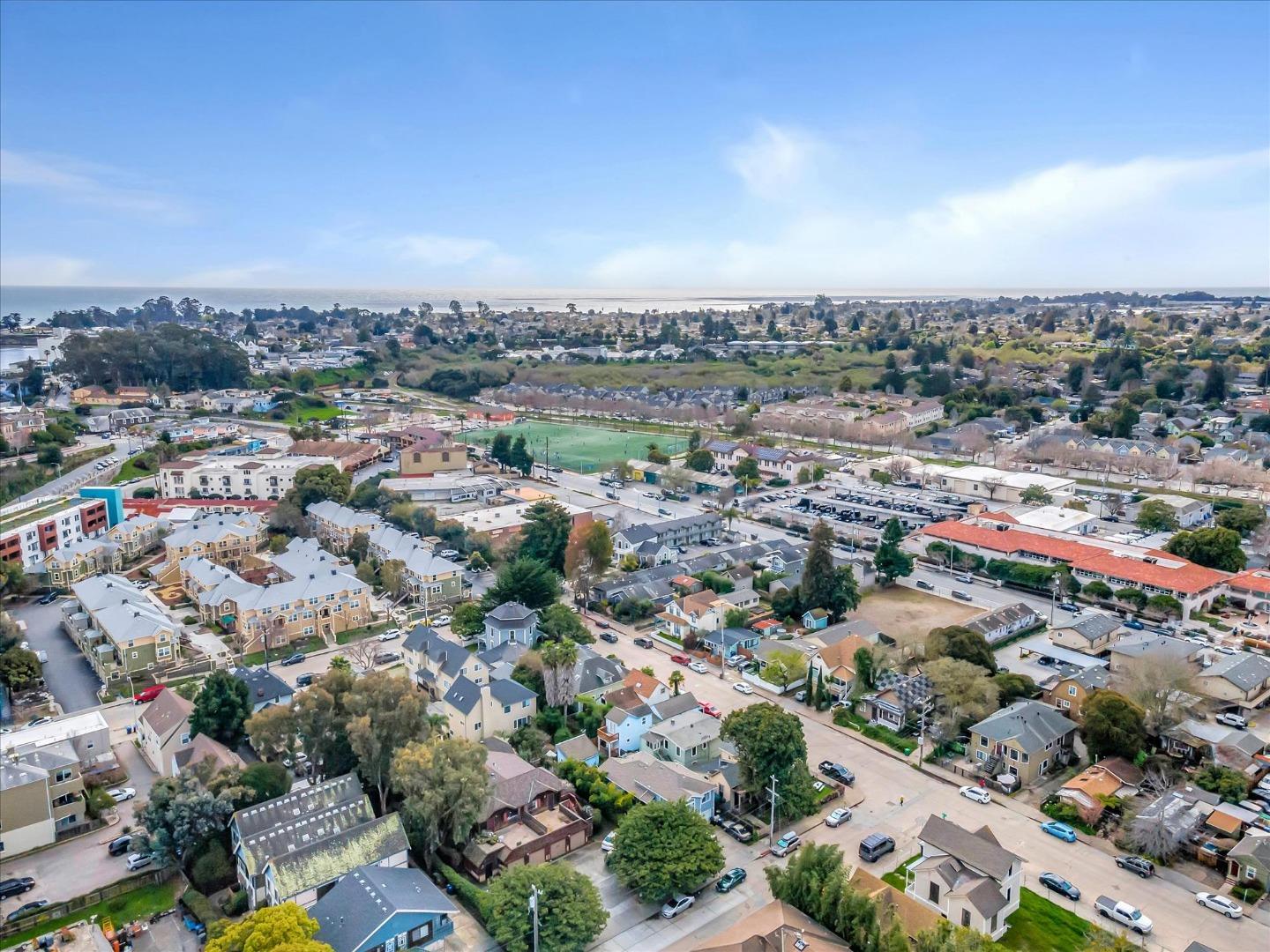 Detail Gallery Image 50 of 51 For 126 Cedar St, Santa Cruz,  CA 95060 - 3 Beds | 2 Baths