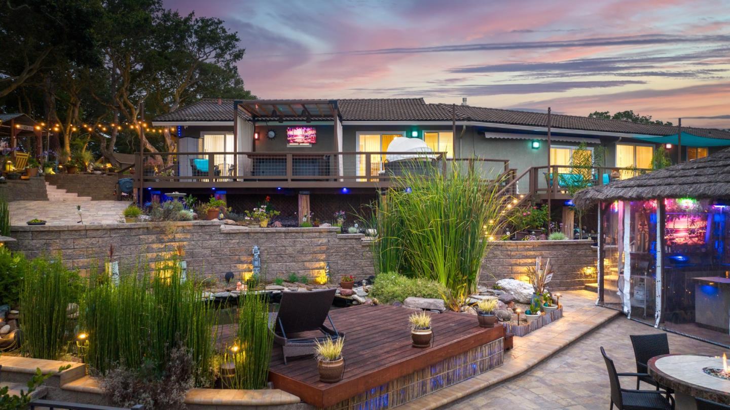 Detail Gallery Image 1 of 40 For 19608 Brentwood Ct, Prunedale,  CA 93907 - 3 Beds | 2/1 Baths