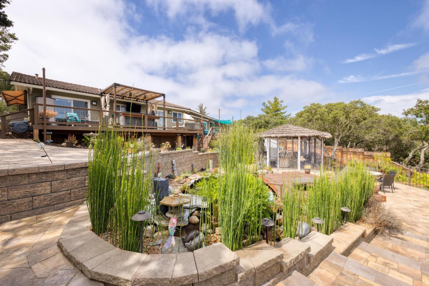 Detail Gallery Image 11 of 40 For 19608 Brentwood Ct, Prunedale,  CA 93907 - 3 Beds | 2/1 Baths