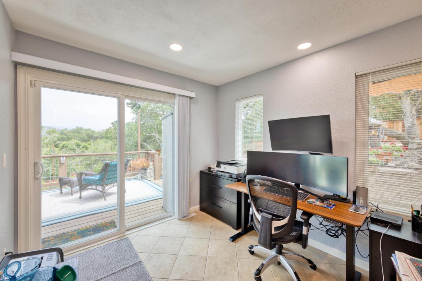 Detail Gallery Image 19 of 40 For 19608 Brentwood Ct, Prunedale,  CA 93907 - 3 Beds | 2/1 Baths