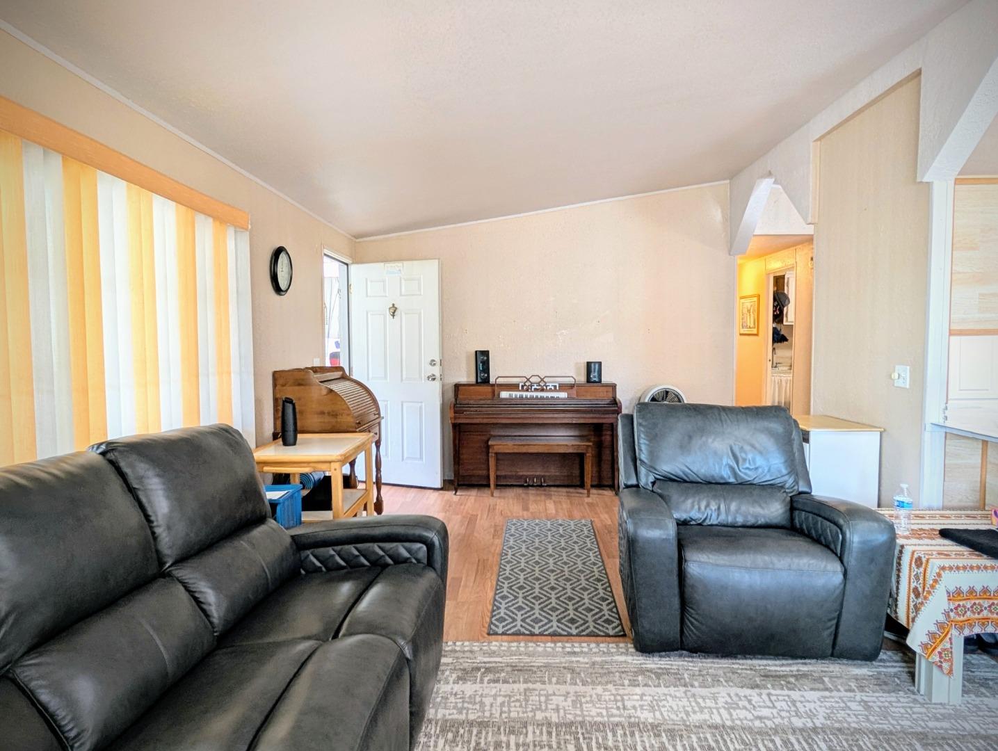 Detail Gallery Image 5 of 34 For 14004 Orilla Del Agua #265,  Castroville,  CA 95012 - 2 Beds | 2 Baths