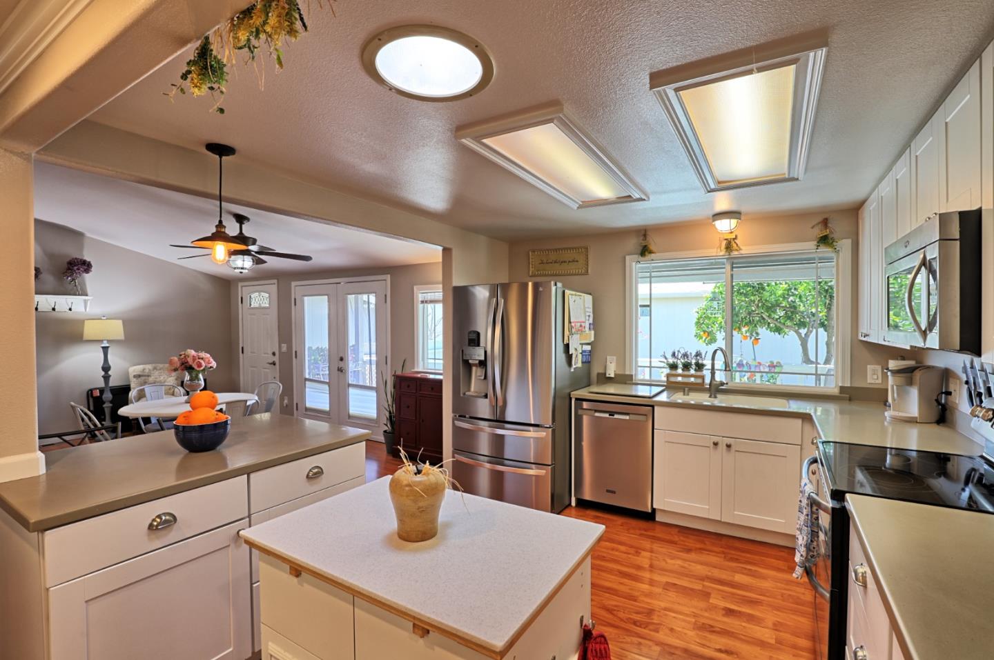 Detail Gallery Image 7 of 29 For 276 Cherry Ct #276,  Morgan Hill,  CA 95037 - 2 Beds | 2 Baths