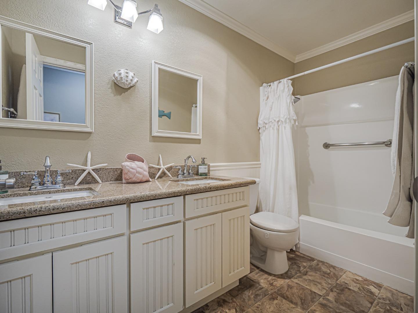 Detail Gallery Image 11 of 25 For 755 14th Ave #515,  Santa Cruz,  CA 95062 - 2 Beds | 1 Baths