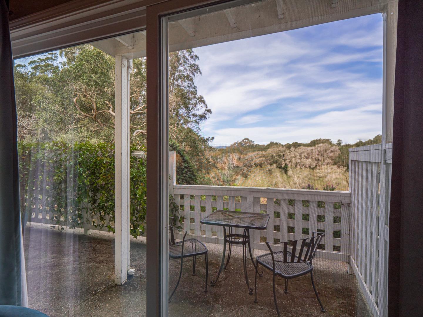 Detail Gallery Image 14 of 25 For 755 14th Ave #515,  Santa Cruz,  CA 95062 - 2 Beds | 1 Baths