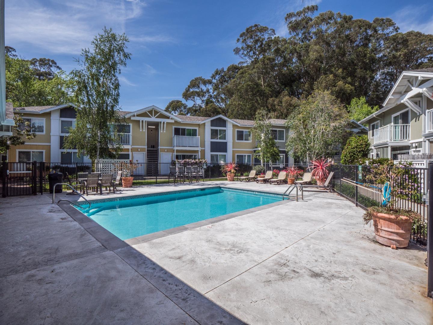 Detail Gallery Image 23 of 25 For 755 14th Ave #515,  Santa Cruz,  CA 95062 - 2 Beds | 1 Baths