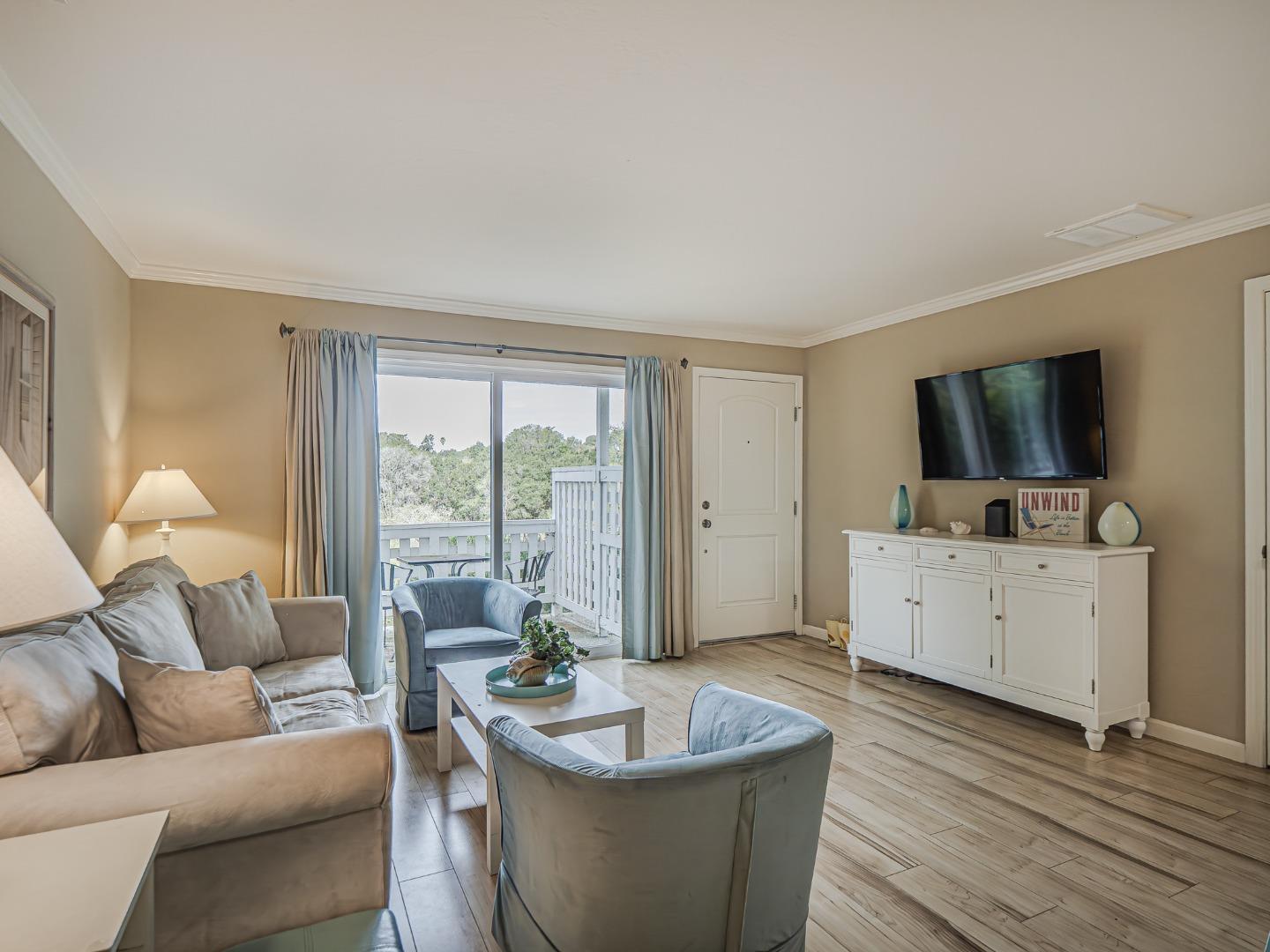 Detail Gallery Image 4 of 25 For 755 14th Ave #515,  Santa Cruz,  CA 95062 - 2 Beds | 1 Baths