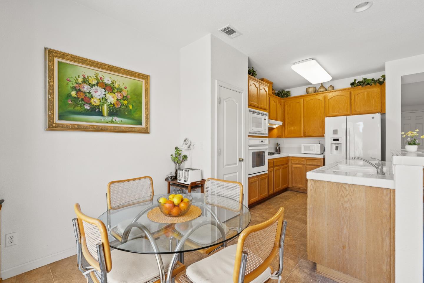 Detail Gallery Image 11 of 46 For 1085 Oakpoint Dr, Bay Point,  CA 94565 - 4 Beds | 2 Baths