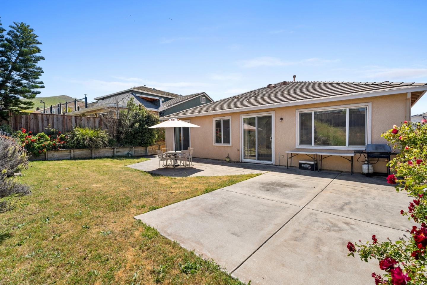 Detail Gallery Image 9 of 46 For 1085 Oakpoint Dr, Bay Point,  CA 94565 - 4 Beds | 2 Baths